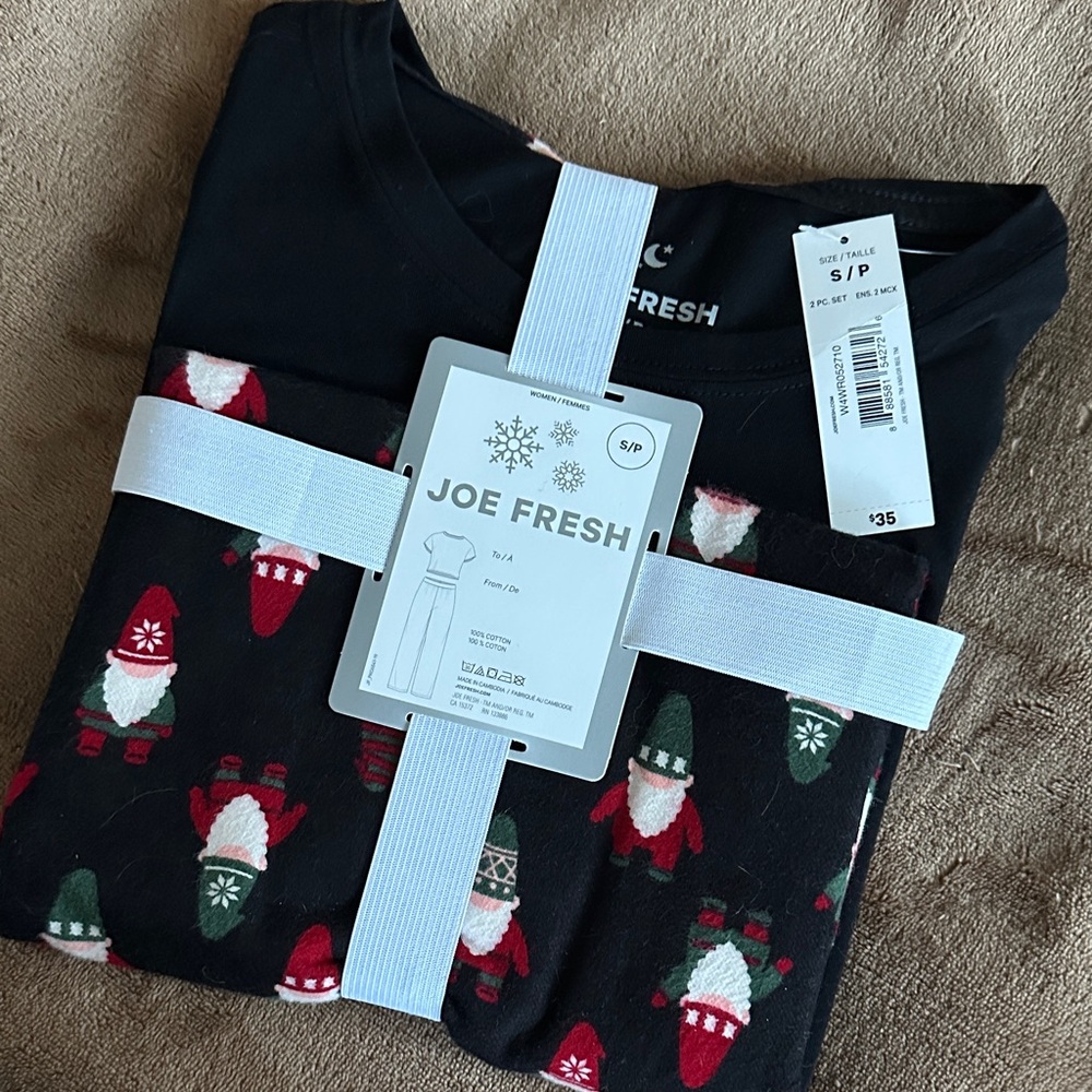 NWT Joe Fresh Kids Pajama Set - Black with Gnome Pattern
